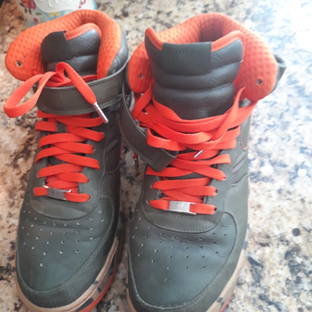 Nike shoes